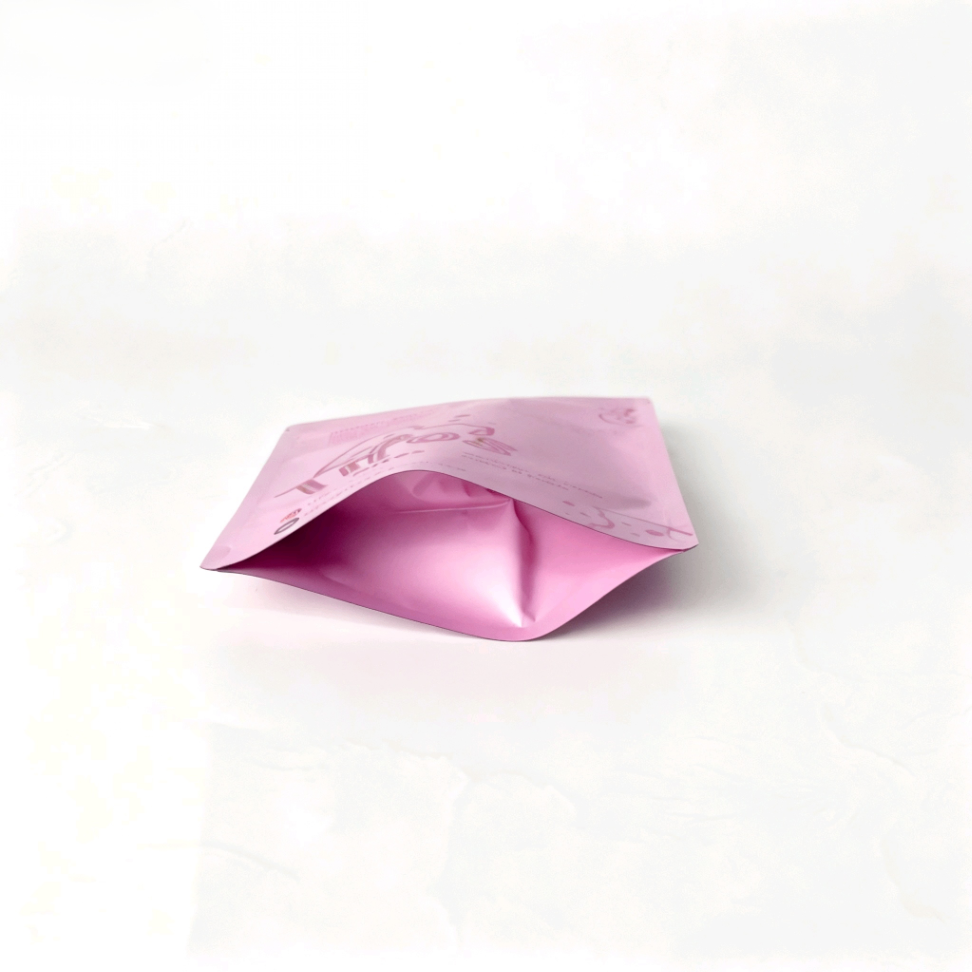 stand up cookie pouch bottom gusset structure